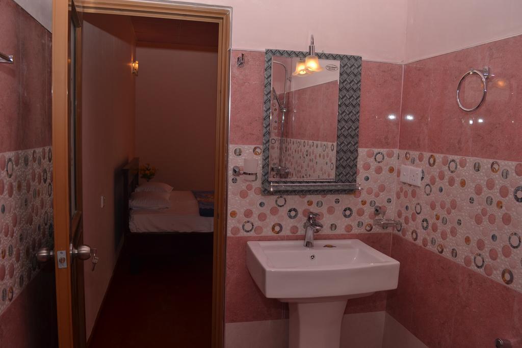 Yoho Nilmini Homestay Елла Екстер'єр фото