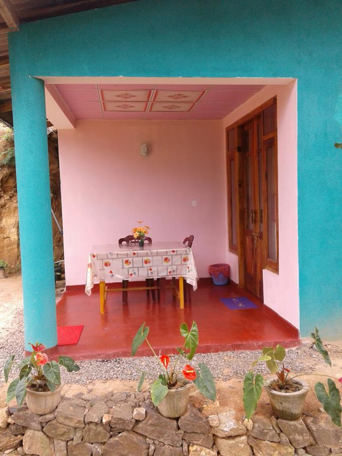 Yoho Nilmini Homestay Елла Екстер'єр фото